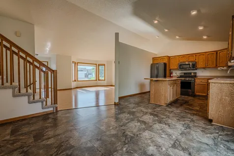 3317 Westmoor Drive Moorhead MN 56560