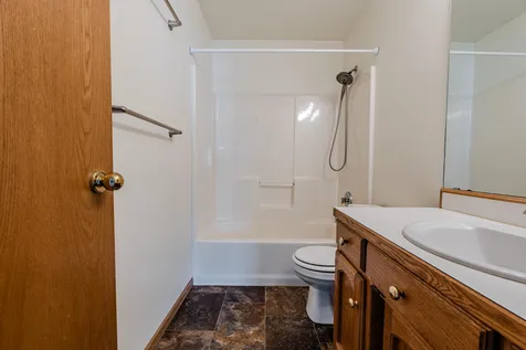 3317 Westmoor Drive Moorhead MN 56560