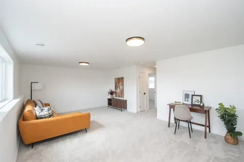 6707 Selkirk Drive S Fargo ND 58104