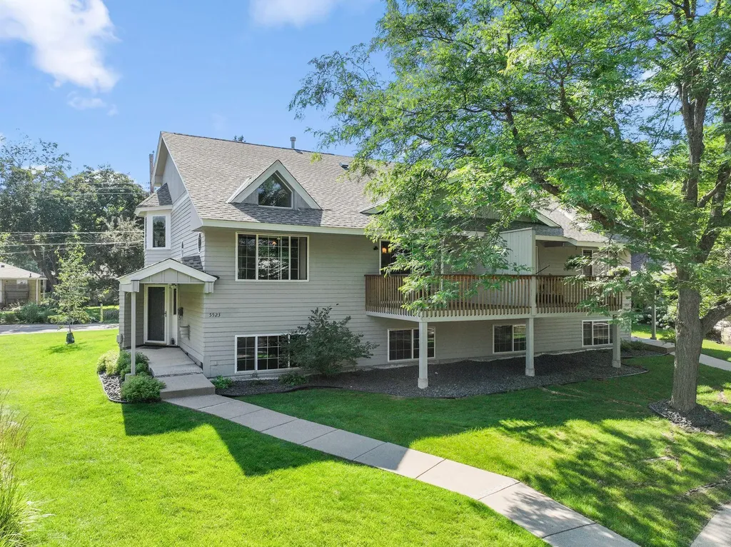 5523 Humboldt Circle Minneapolis MN 55419