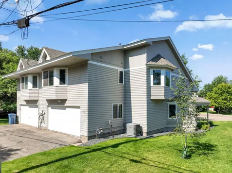 5523 Humboldt Circle Minneapolis MN 55419