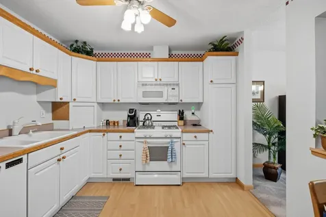 5523 Humboldt Circle Minneapolis MN 55419
