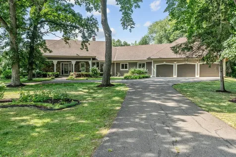592 County Road 24 Wayzata MN 55391