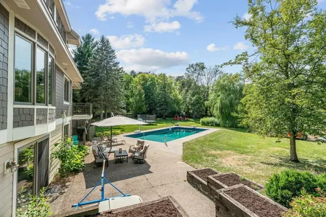592 County Road 24 Wayzata MN 55391
