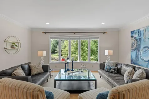 592 County Road 24 Wayzata MN 55391
