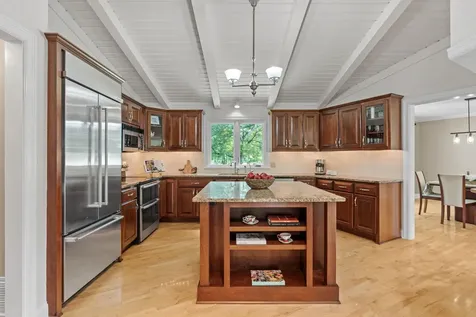 592 County Road 24 Wayzata MN 55391