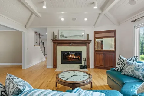 592 County Road 24 Wayzata MN 55391