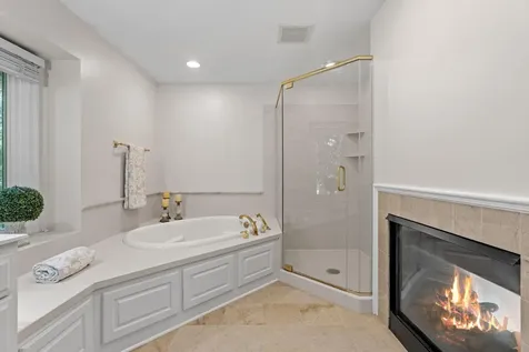 592 County Road 24 Wayzata MN 55391