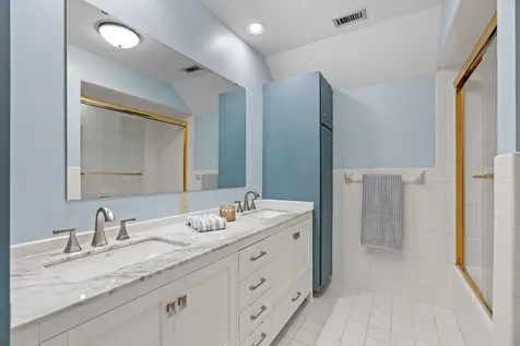 592 County Road 24 Wayzata MN 55391
