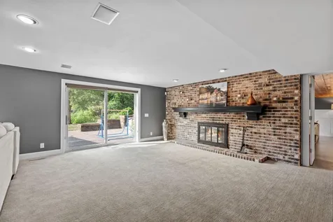 592 County Road 24 Wayzata MN 55391
