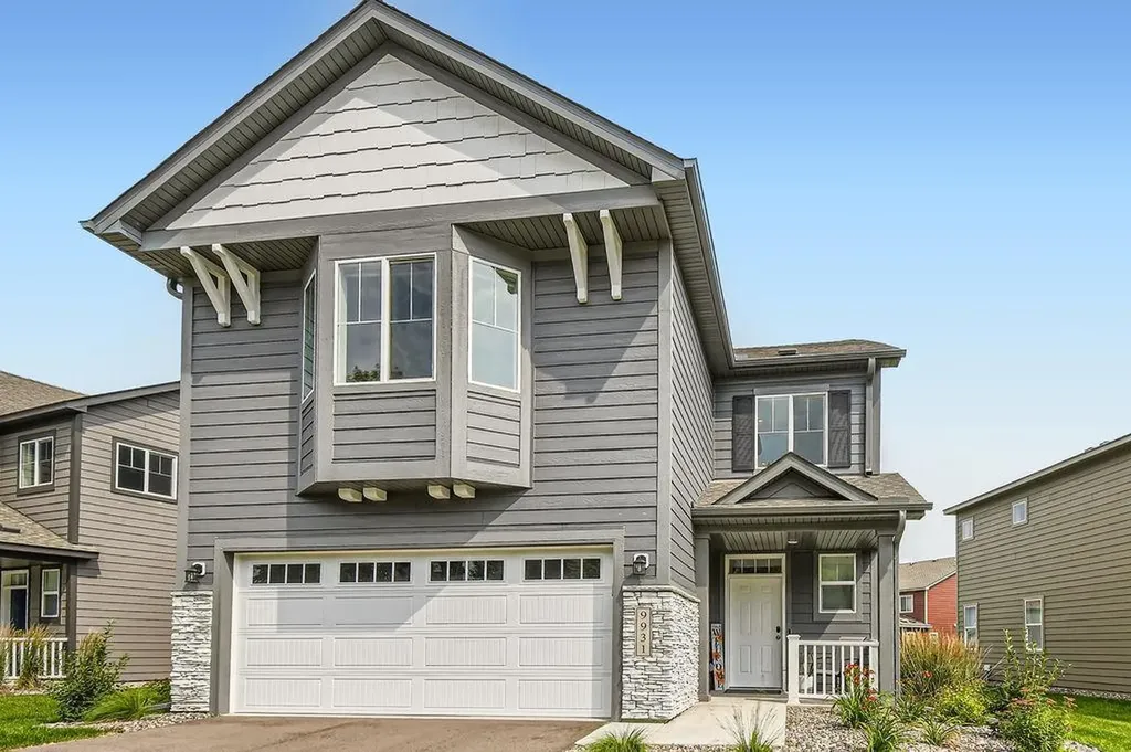 9931 Bluebird Street NW Coon Rapids MN 55433