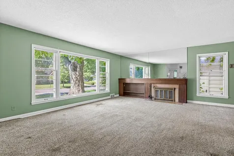 1531 Idaho Avenue W Falcon Heights MN 55108