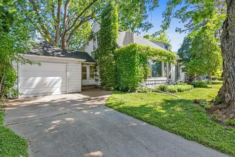 1531 Idaho Avenue W Falcon Heights MN 55108