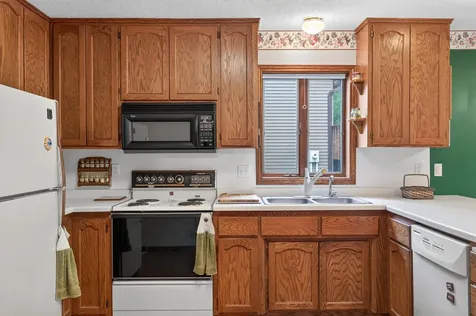 2697 Jessica Court Little Canada MN 55117