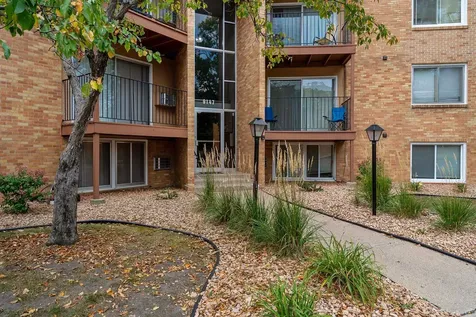 9147 Highway 55 Golden Valley MN 55427