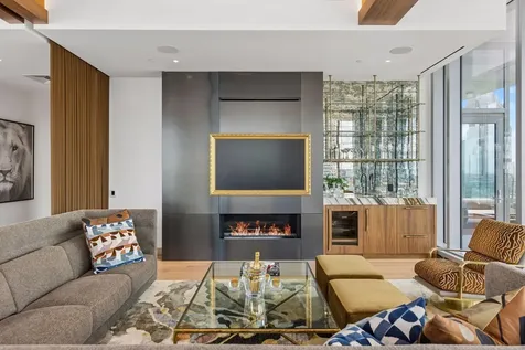 255 Hennepin Avenue Minneapolis MN 55401