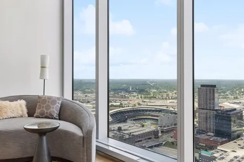 255 Hennepin Avenue Minneapolis MN 55401