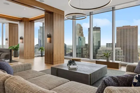 255 Hennepin Avenue Minneapolis MN 55401