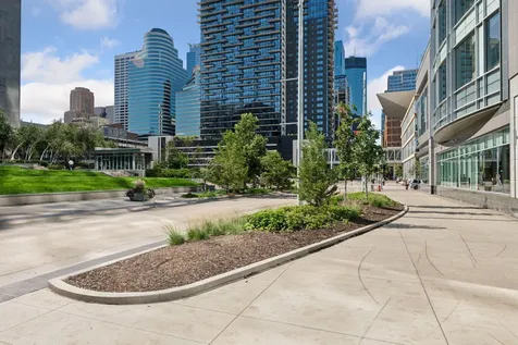 255 Hennepin Avenue Minneapolis MN 55401