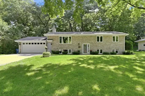 250 Glenbrook Road N Wayzata MN 55391
