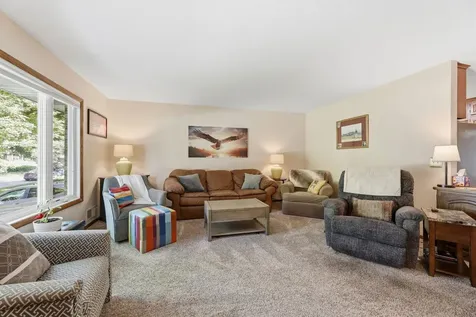 250 Glenbrook Road N Wayzata MN 55391