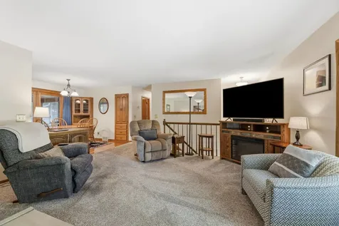 250 Glenbrook Road N Wayzata MN 55391
