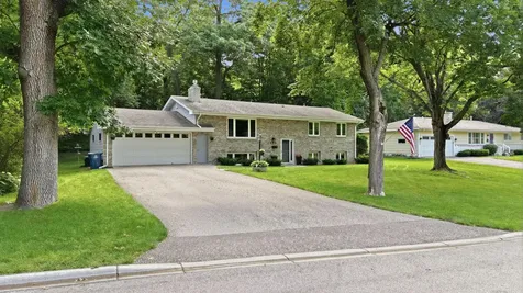 250 Glenbrook Road N Wayzata MN 55391
