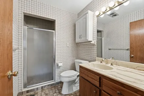 250 Glenbrook Road N Wayzata MN 55391
