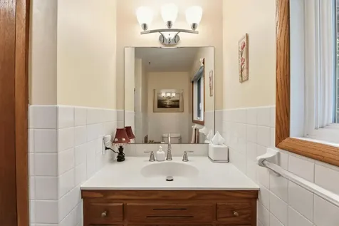 250 Glenbrook Road N Wayzata MN 55391