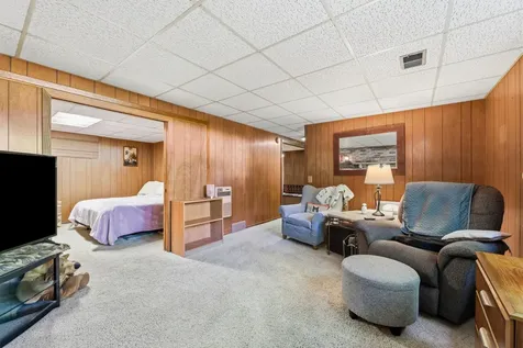 250 Glenbrook Road N Wayzata MN 55391