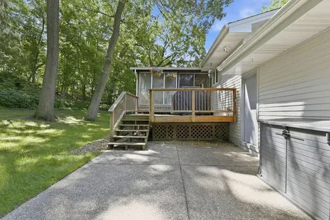 250 Glenbrook Road N Wayzata MN 55391