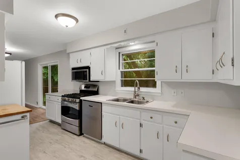 3929 Williston Road Minnetonka MN 55345
