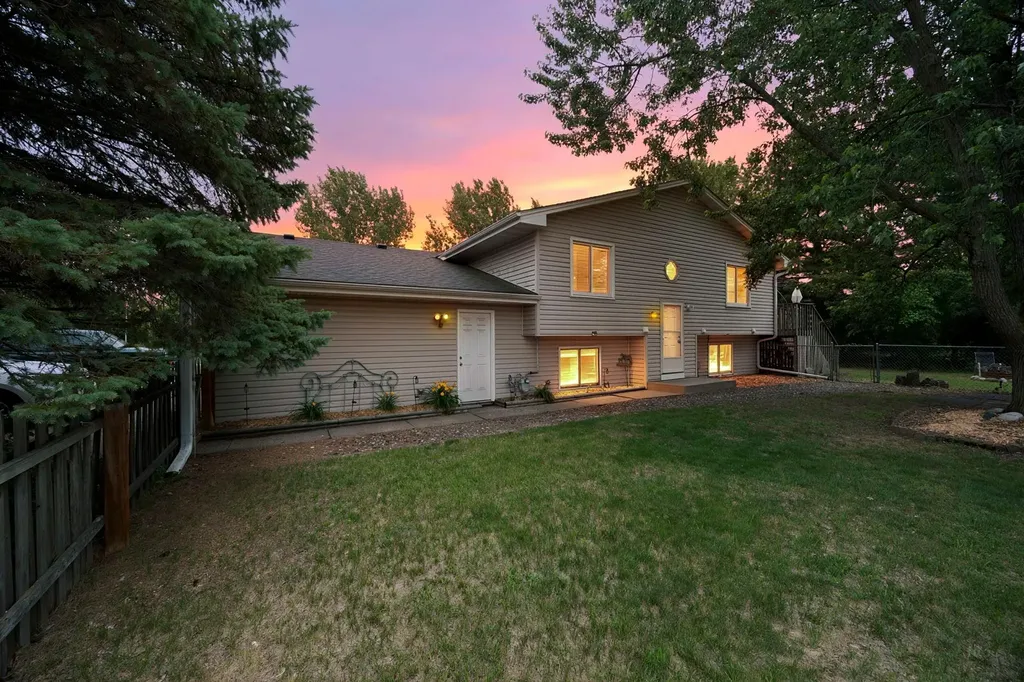 1630 108th Lane NW Coon Rapids MN 55433