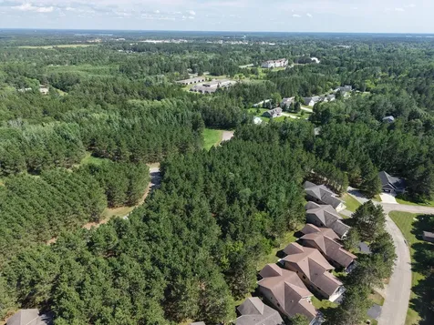 1005 Ladyslipper, Unit 15 Lane Park Rapids MN 56470