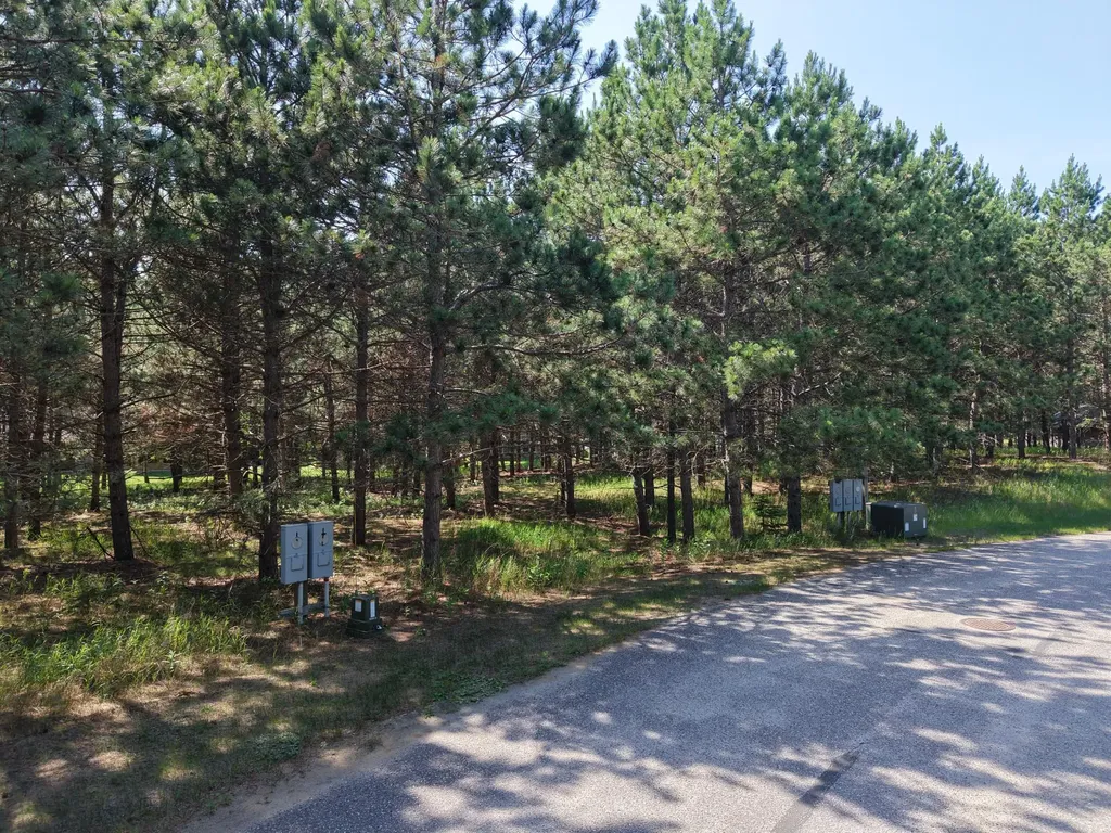 1115 Sunset, Unit 28 Loop Park Rapids MN 56470