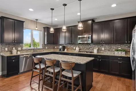 2545 Heron Lane Victoria MN 55386