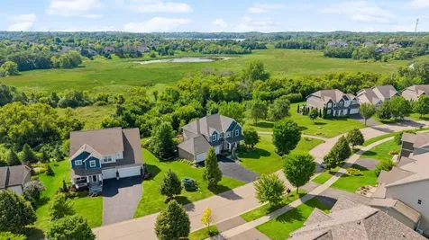 2545 Heron Lane Victoria MN 55386