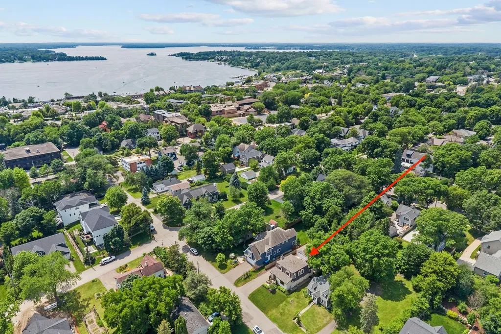 219 Chicago Avenue N Wayzata MN 55391