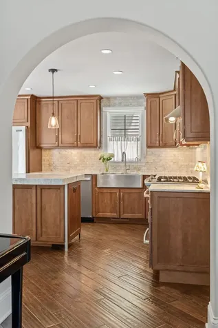 219 Chicago Avenue N Wayzata MN 55391