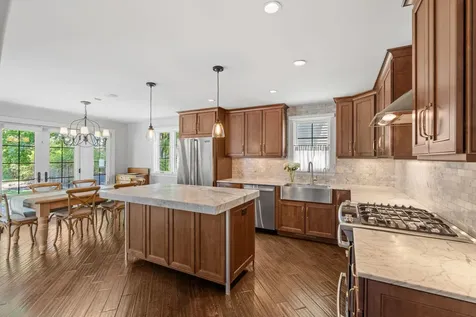 219 Chicago Avenue N Wayzata MN 55391