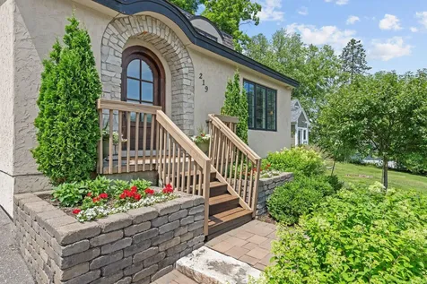 219 Chicago Avenue N Wayzata MN 55391