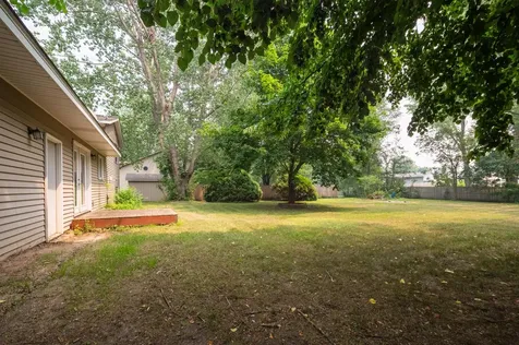 821 Birch Street SW Isanti MN 55040