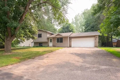 821 Birch Street SW Isanti MN 55040