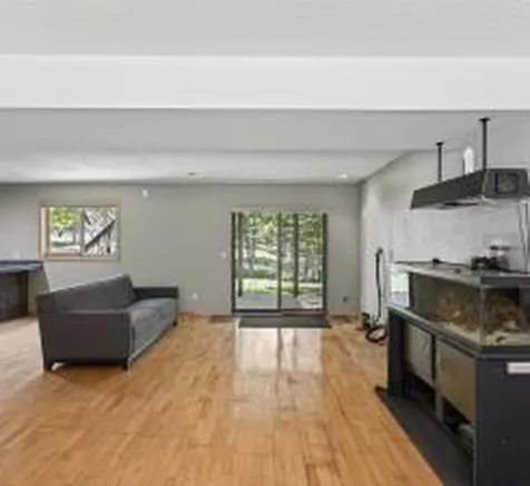 4008 Pennsylvania Avenue Eagan MN 55123