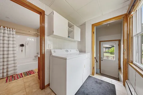 260 N Cordova Avenue Le Center MN 56057
