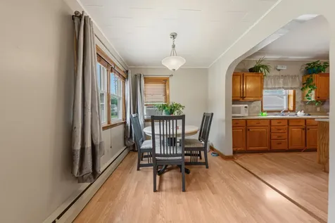 260 N Cordova Avenue Le Center MN 56057