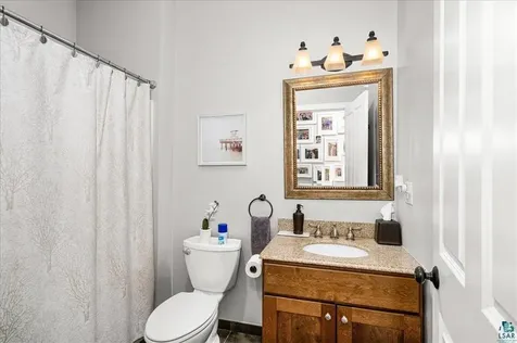 3984 Willow Place Duluth MN 55811