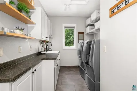 3984 Willow Place Duluth MN 55811