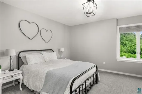 3984 Willow Place Duluth MN 55811