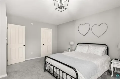 3984 Willow Place Duluth MN 55811